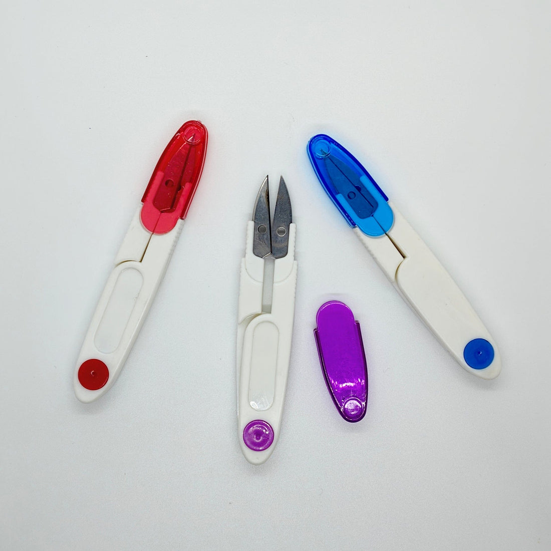 Kiwi Bagineers Thread cutter Mini Thread Snips for Bag Making and Sewing – 11.5cm with Safety Cover