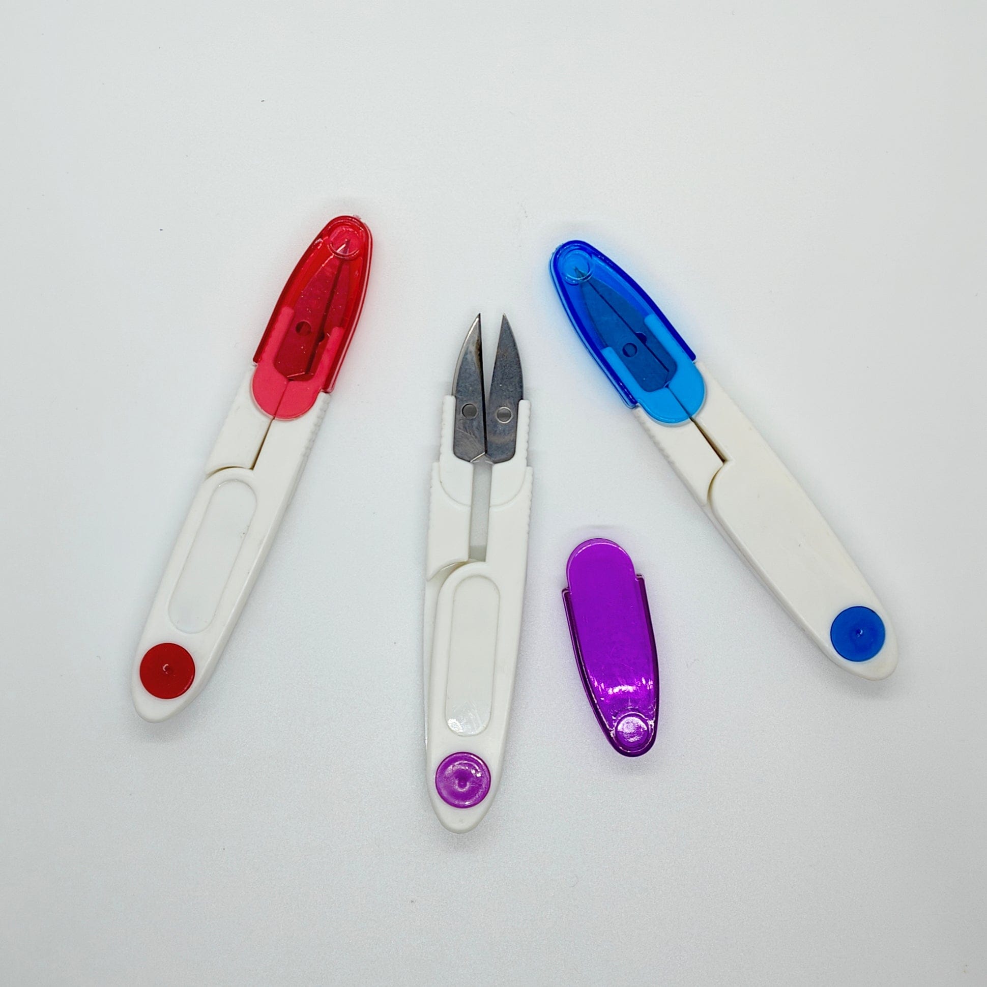 Kiwi Bagineers Thread cutter Mini Thread Snips for Bag Making and Sewing – 11.5cm with Safety Cover