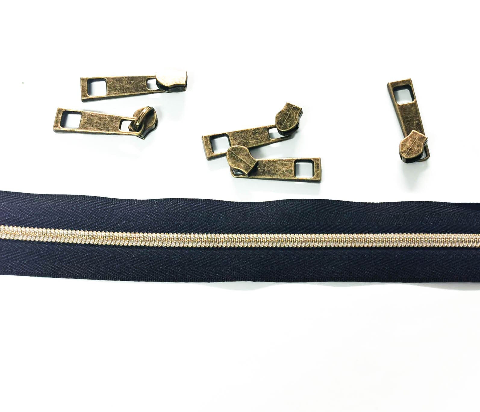 Kiwi Bagineers Zippers Black / Antique Brass Zipper by the Metre. 2.5m of #3 Zipper tape with 10 Zipper Sliders/Pullers