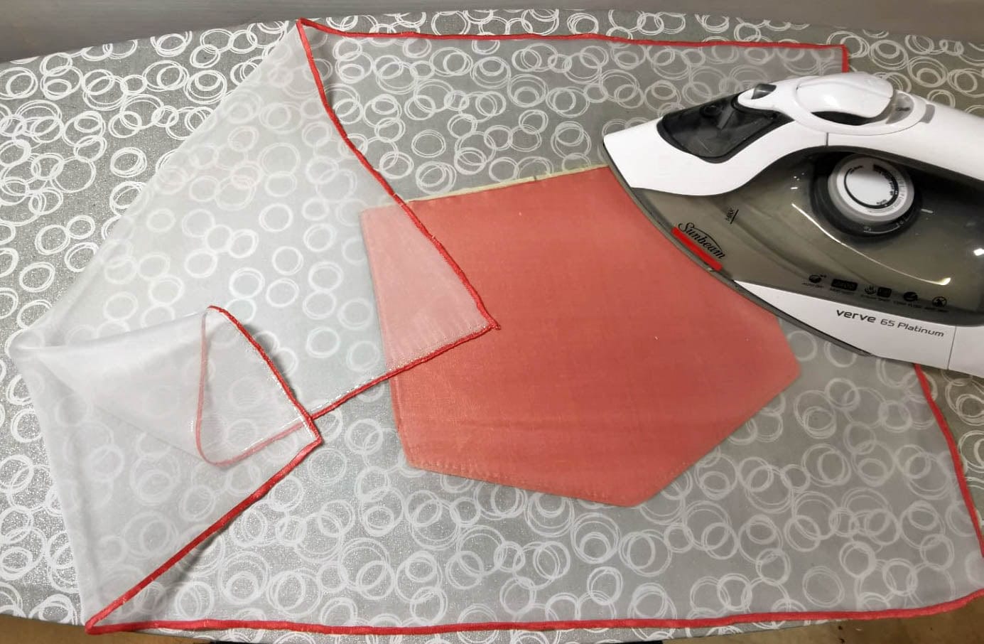 Silk-organza-pressing-cloth-with-iron